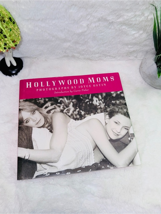 Other - Hollywood Moms Photographs by Joyce Ostin - Pink & Black Cover 💝